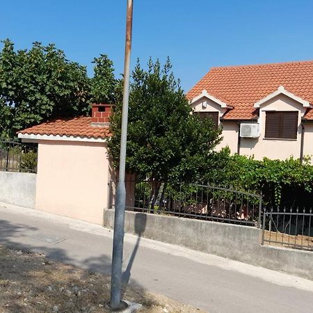 Apartmani A.Teskera Trogir Exterior photo